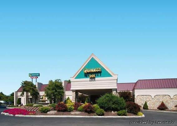 Fairbridge Inn & Suites Poconos Stroudsburg Exterior photo